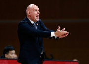 开云APP-包含球队主教练的话语引发球迷热议的词条