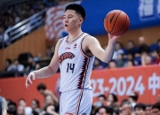 开云体育下载-福建男篮主教练调整战术，取得成效