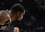 开云体育入口-关于雄鹿遭逢双杀，字母哥难以单刀赴会的信息