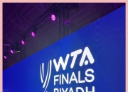 开云下载-关于足球巨星对决精彩绝伦：全场观众热情高涨的信息