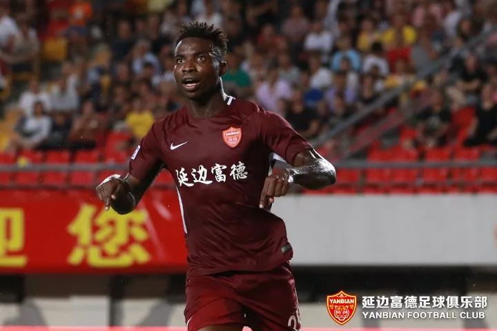 青岛黄海客场作战，挑战上海申鑫实力的简单介绍