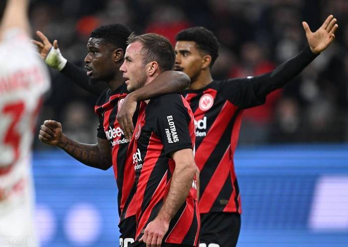 德甲联赛胜负悬念,球队实力均衡的简单介绍 德甲联赛胜负悬念,球队实力均衡的简单介绍