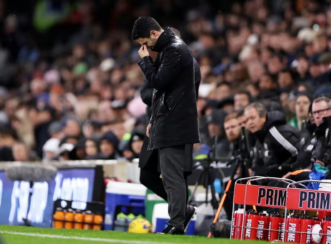 阿森纳主场不敌热刺，遭遇联赛连败！的简单介绍