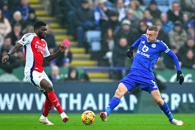 阿森纳客场不敌对手,遭遇保级压力 阿森纳客场不敌对手,遭遇保级压力