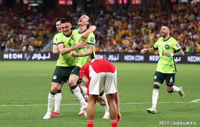 足坛盛事:场上豪强搏命争夺胜利荣誉的简单介绍 足坛盛事:场上豪强搏命争夺胜利荣誉的简单介绍