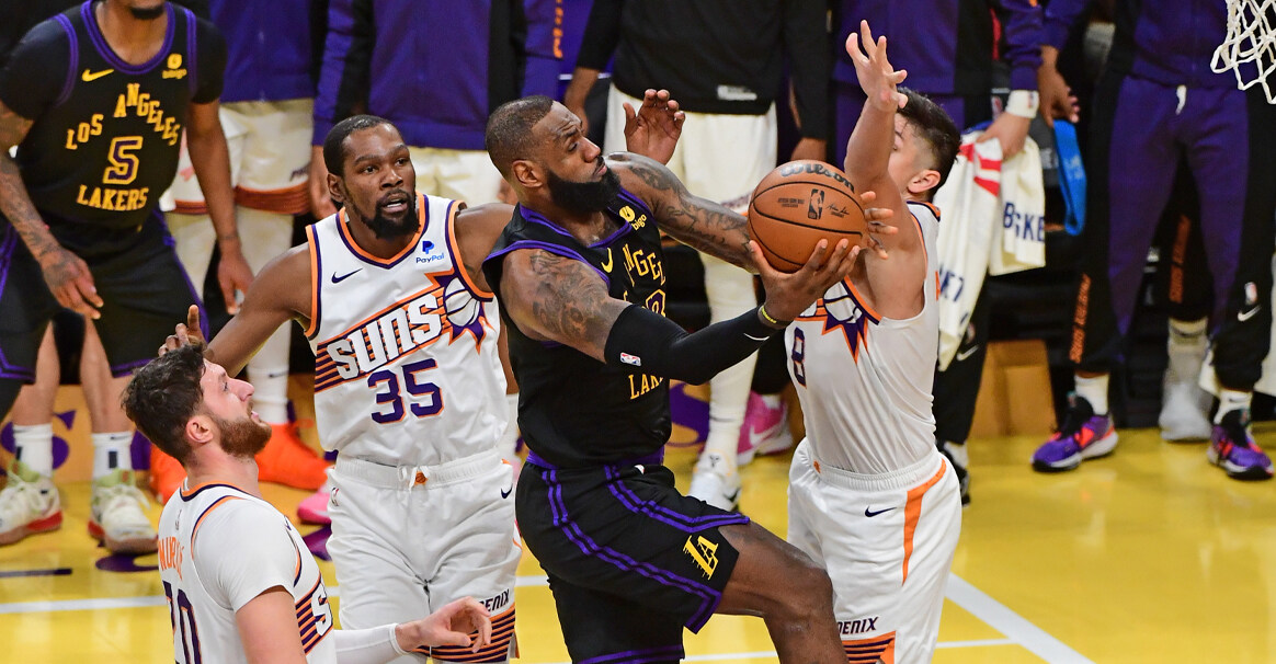 美国NBA联赛决赛战队展开紧张对决 美国NBA联赛决赛战队展开紧张对决