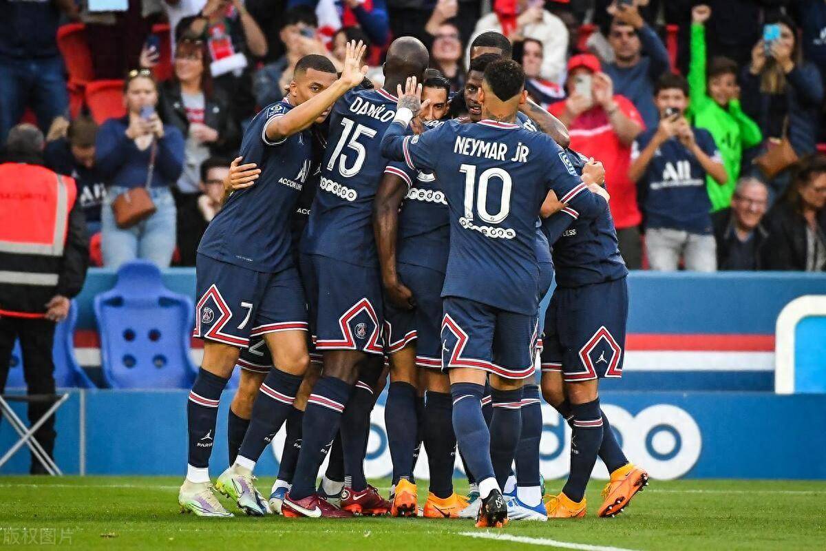 里尔主教练透露对手弱点及备战战术