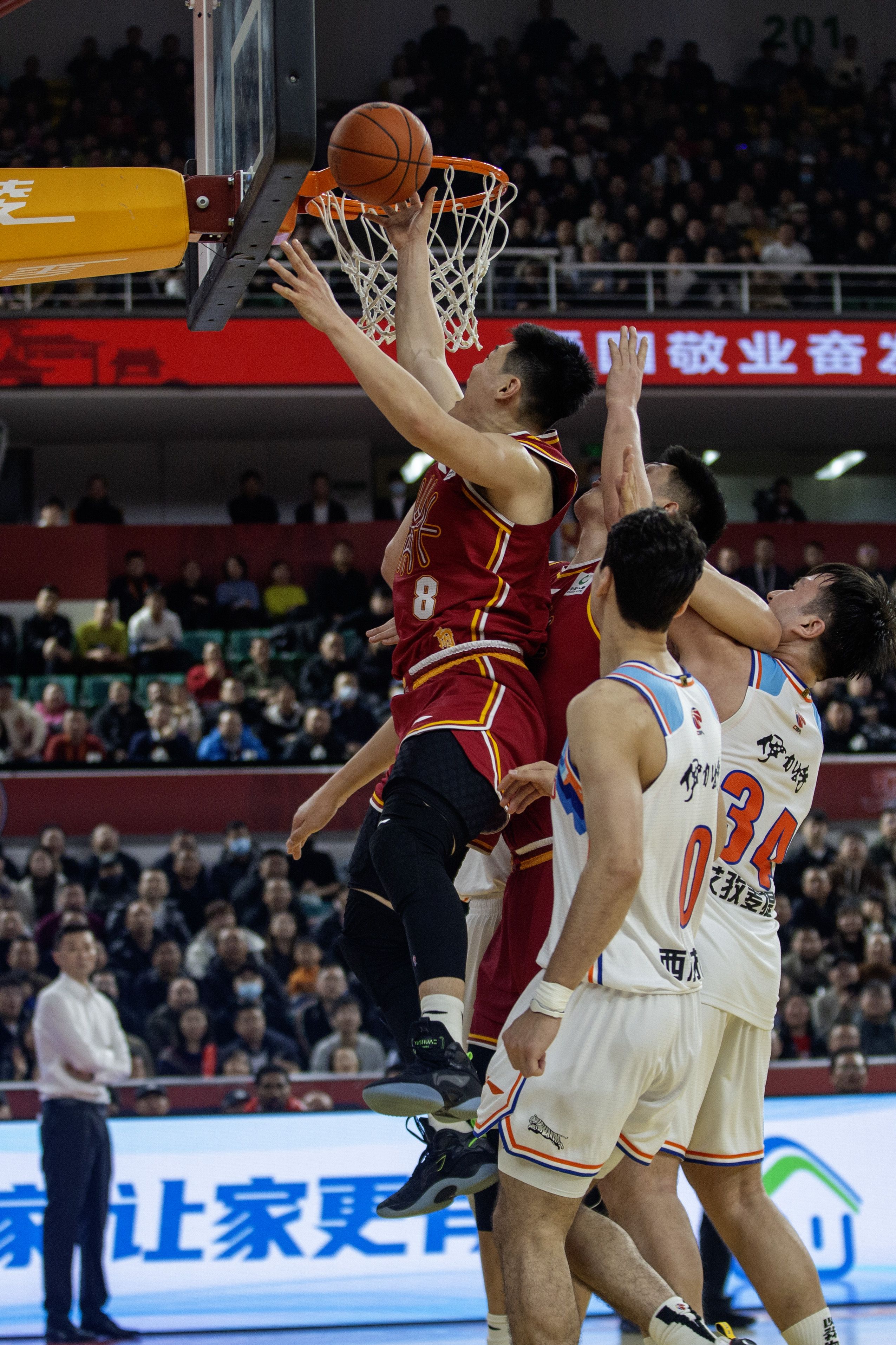 篮球全国锦标赛总决赛落幕,山西队夺冠 篮球全国锦标赛总决赛落幕,山西队夺冠