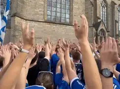 关于沙尔克队众将齐心协力力保冠军梦想的信息 关于沙尔克队众将齐心协力力保冠军梦想的信息