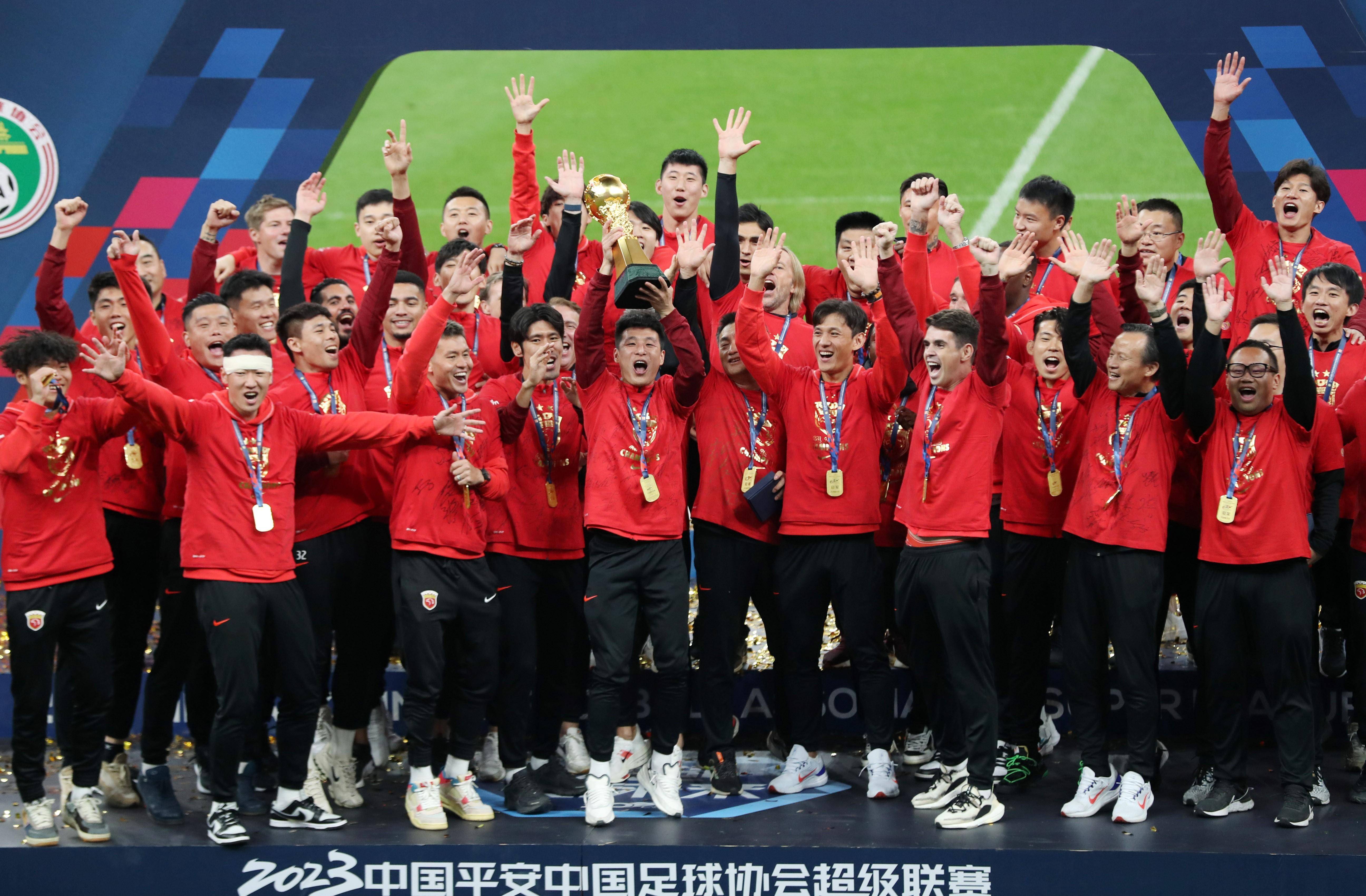 上海海港主场比赛受停赛,探讨替代方案的简单介绍 上海海港主场比赛受停赛,探讨替代方案的简单介绍