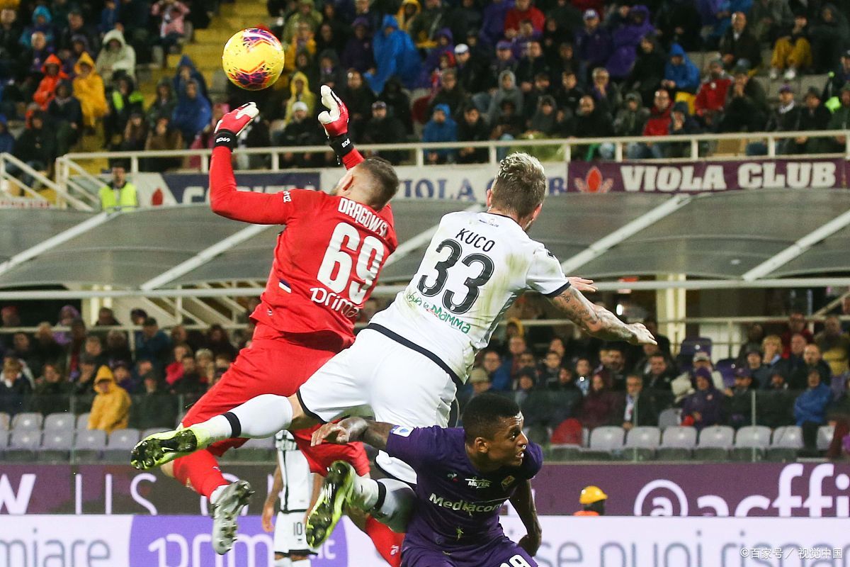 富勒姆击败埃弗顿，一举反弹