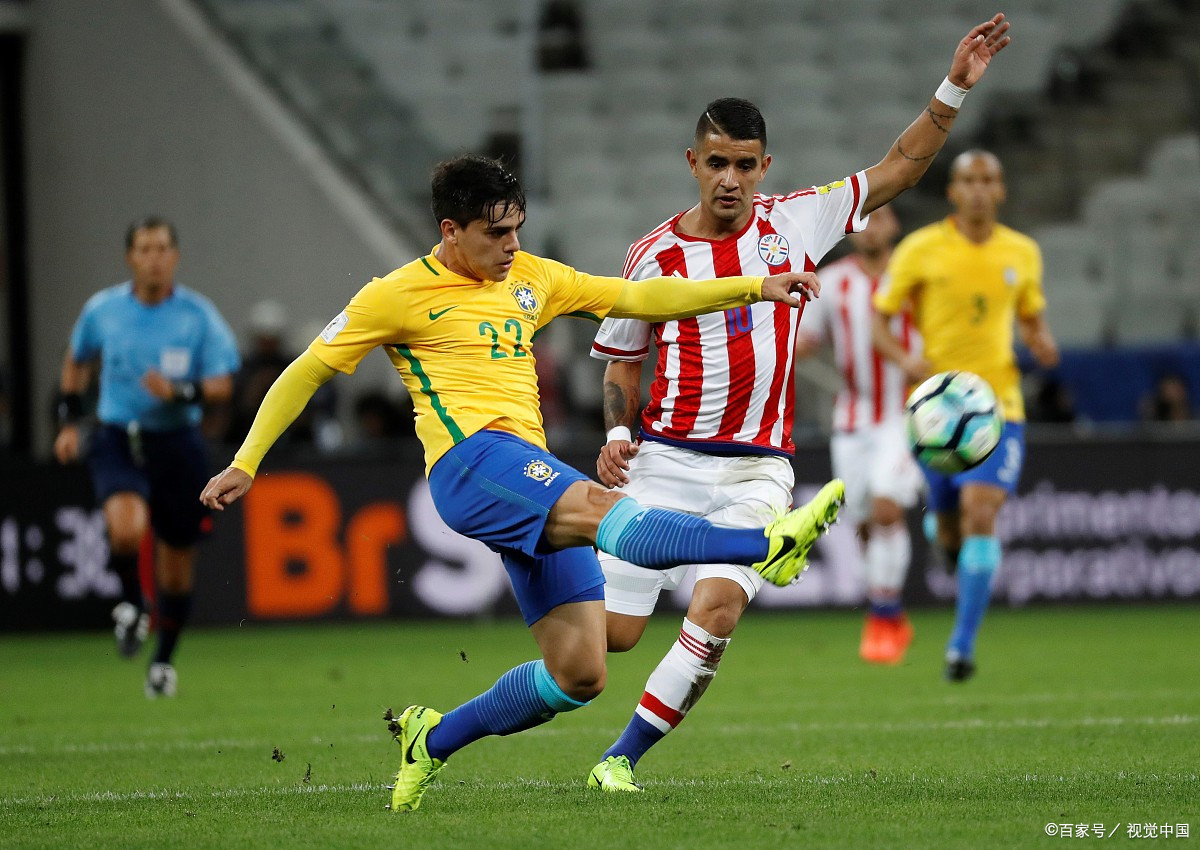 罗马尼亚战平冰岛,双方积极表现赛场角逐的简单介绍 罗马尼亚战平冰岛,双方积极表现赛场角逐的简单介绍