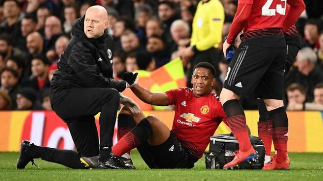 包含罗马遭遇人员伤病潮,面临挑战的词条 包含罗马遭遇人员伤病潮,面临挑战的词条