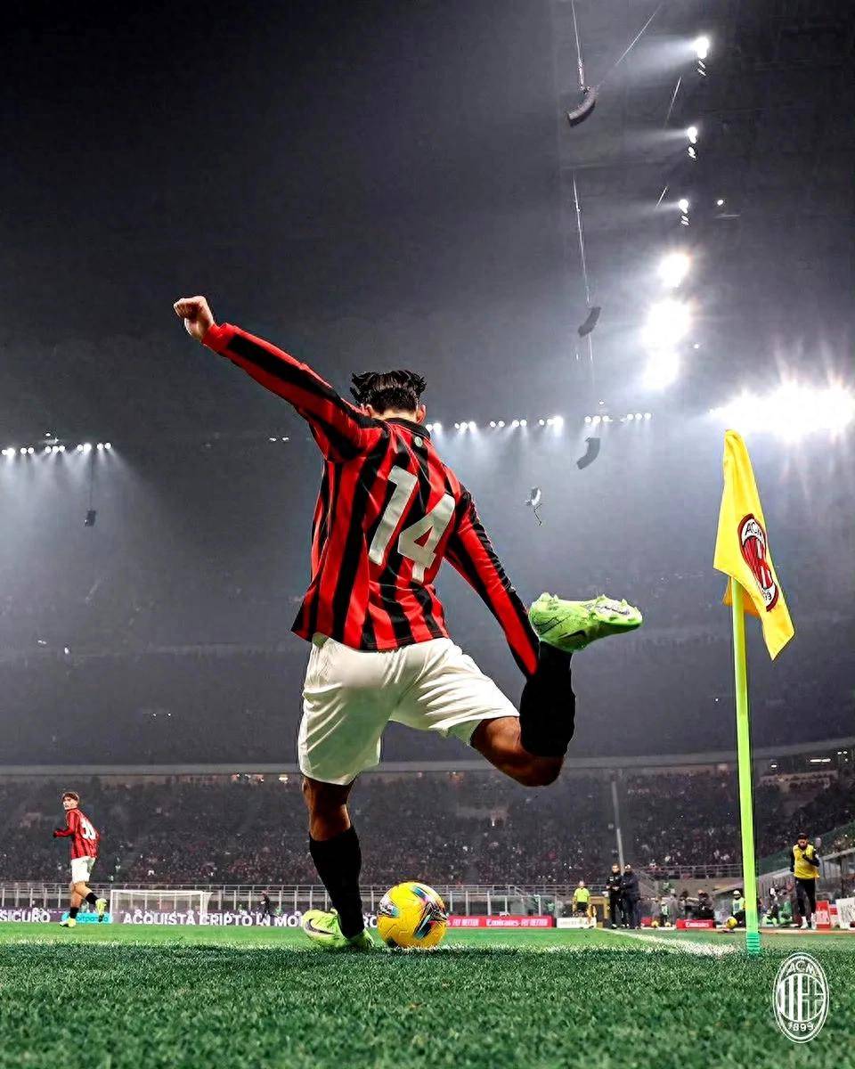 意甲联赛排名更新，米兰双雄战况激烈的简单介绍