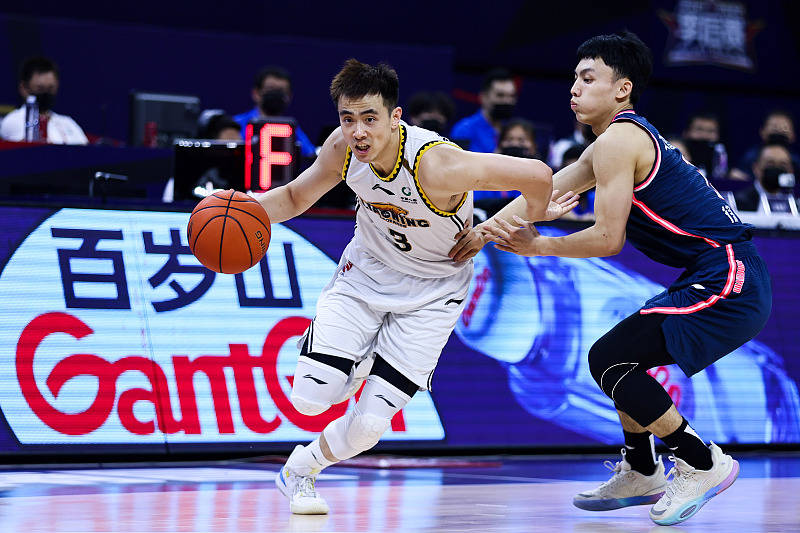 黑龙江男篮吞败,外界质疑战术规避 黑龙江男篮吞败,外界质疑战术规避