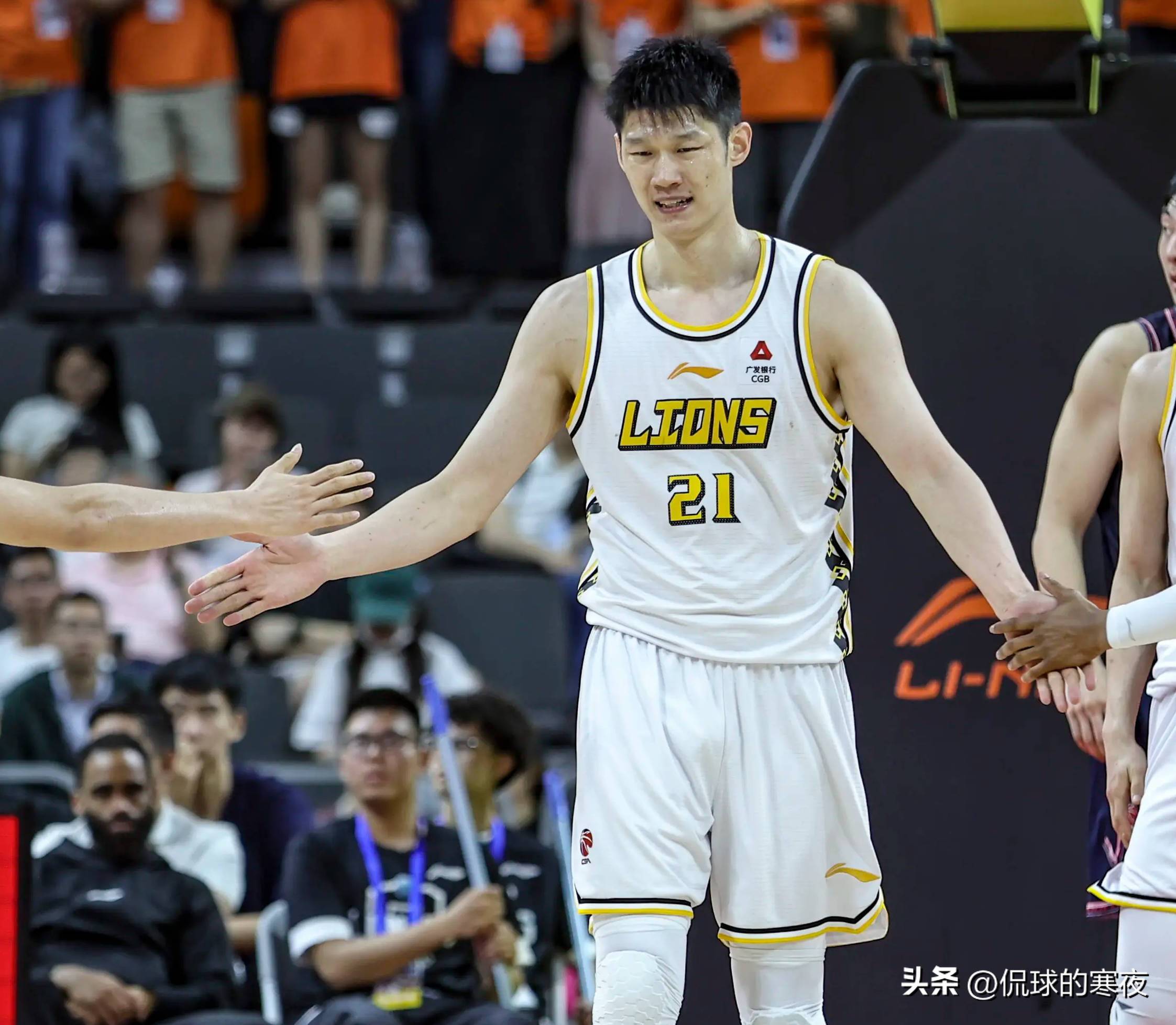 力压群雄!CBA季后赛领头羊傲视群雄的简单介绍 力压群雄!CBA季后赛领头羊傲视群雄的简单介绍