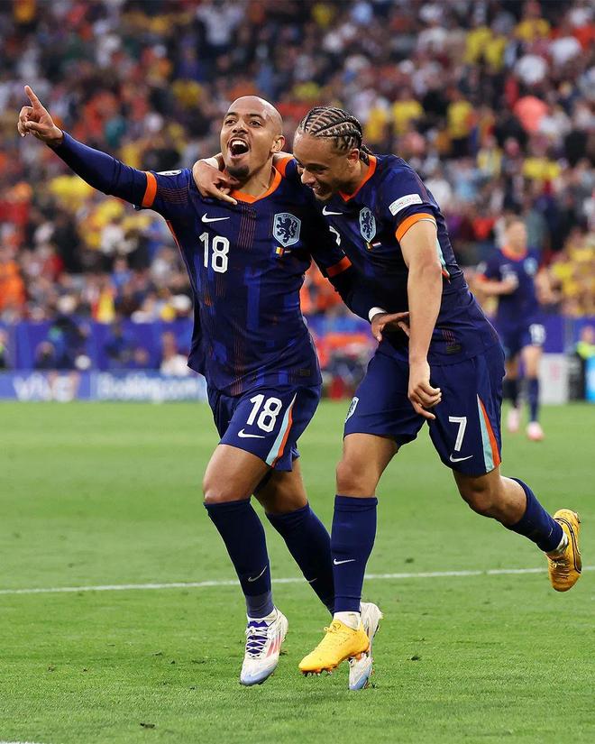 荷兰队完胜奥地利晋级下一轮的简单介绍 荷兰队完胜奥地利晋级下一轮的简单介绍