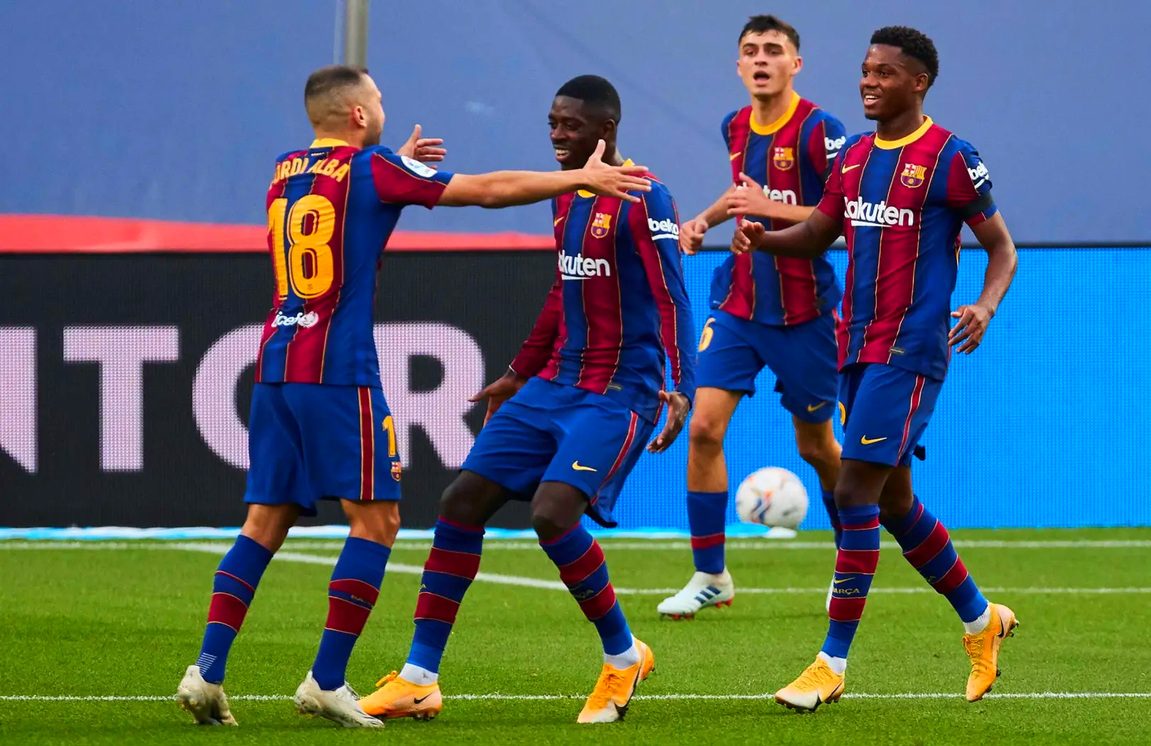 巴萨迎来一场胶着的马拉松对决 巴萨迎来一场胶着的马拉松对决