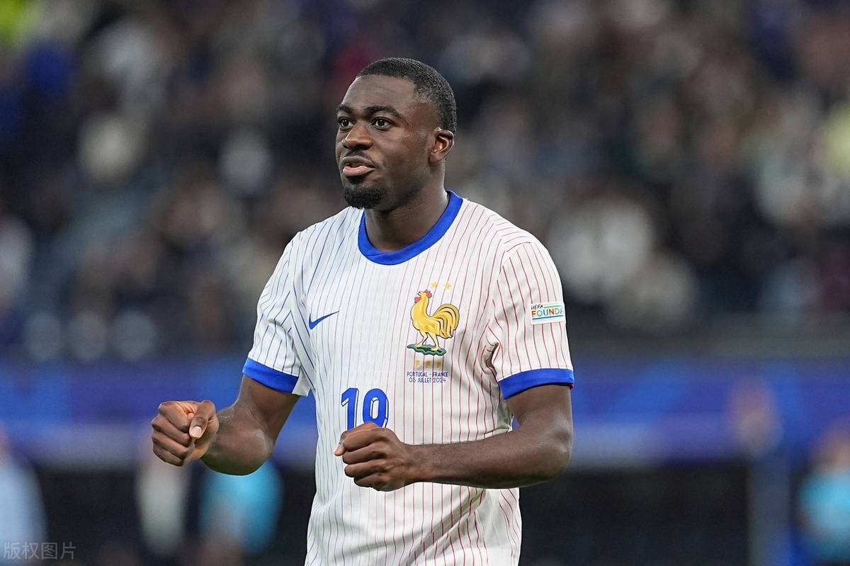 包含切尔西后卫成为球队新希望持续追求胜利的词条 包含切尔西后卫成为球队新希望持续追求胜利的词条