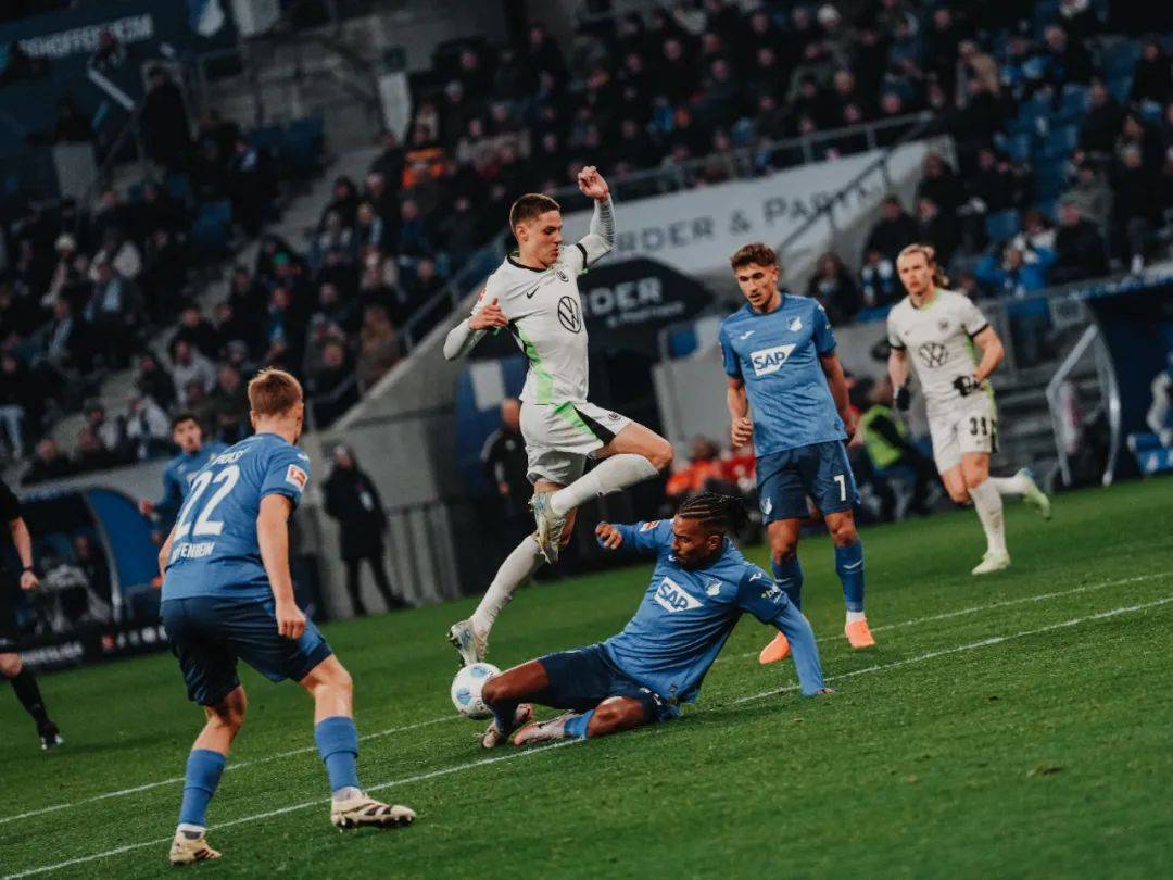 霍芬海姆取得了一场重要胜利 霍芬海姆取得了一场重要胜利