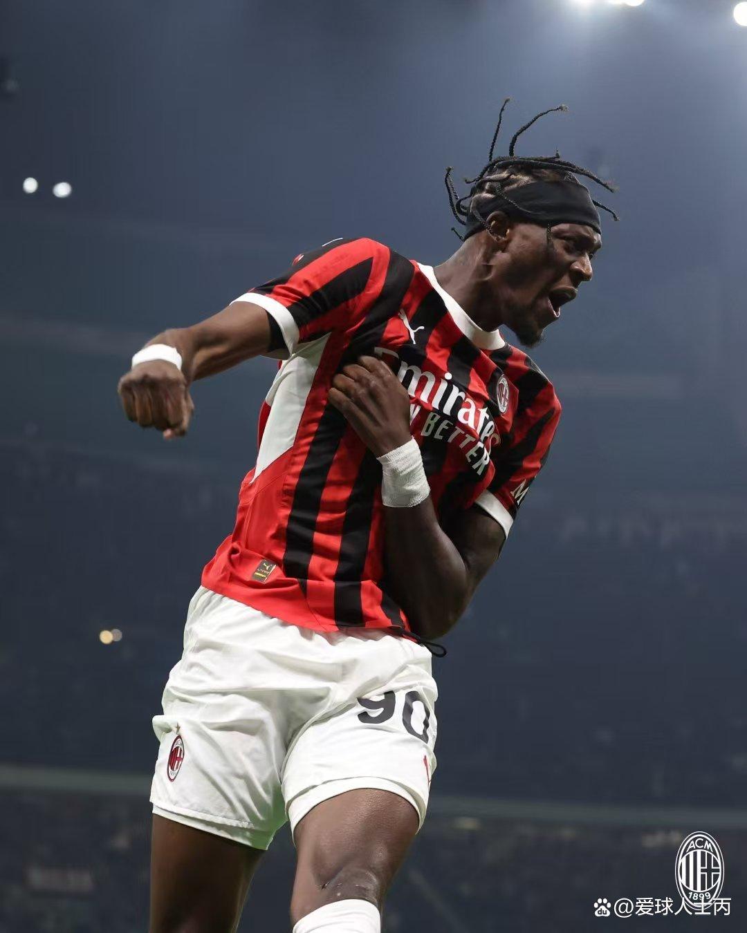 AC米兰冲击小组第一,逼平阿贾克斯 AC米兰冲击小组第一,逼平阿贾克斯