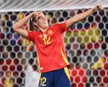 西班牙客场大胜瑞士,积分追赶领先者 西班牙客场大胜瑞士,积分追赶领先者