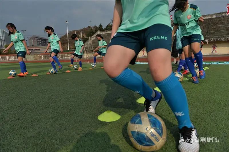 捷克女足卫冕冠军集结备战新赛季比赛的简单介绍 捷克女足卫冕冠军集结备战新赛季比赛的简单介绍