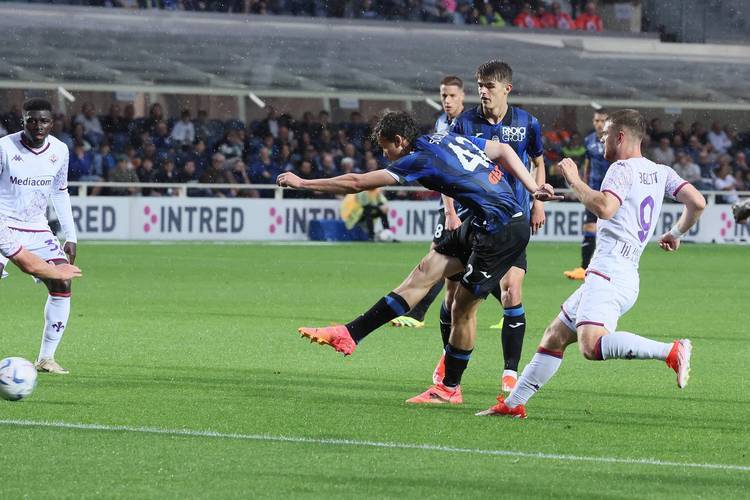 佛罗西诺内vs亚特兰大:胜负暂难定 佛罗西诺内vs亚特兰大:胜负暂难定