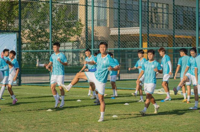 大连一方俱乐部球员备战下场比赛心情高涨的简单介绍 大连一方俱乐部球员备战下场比赛心情高涨的简单介绍