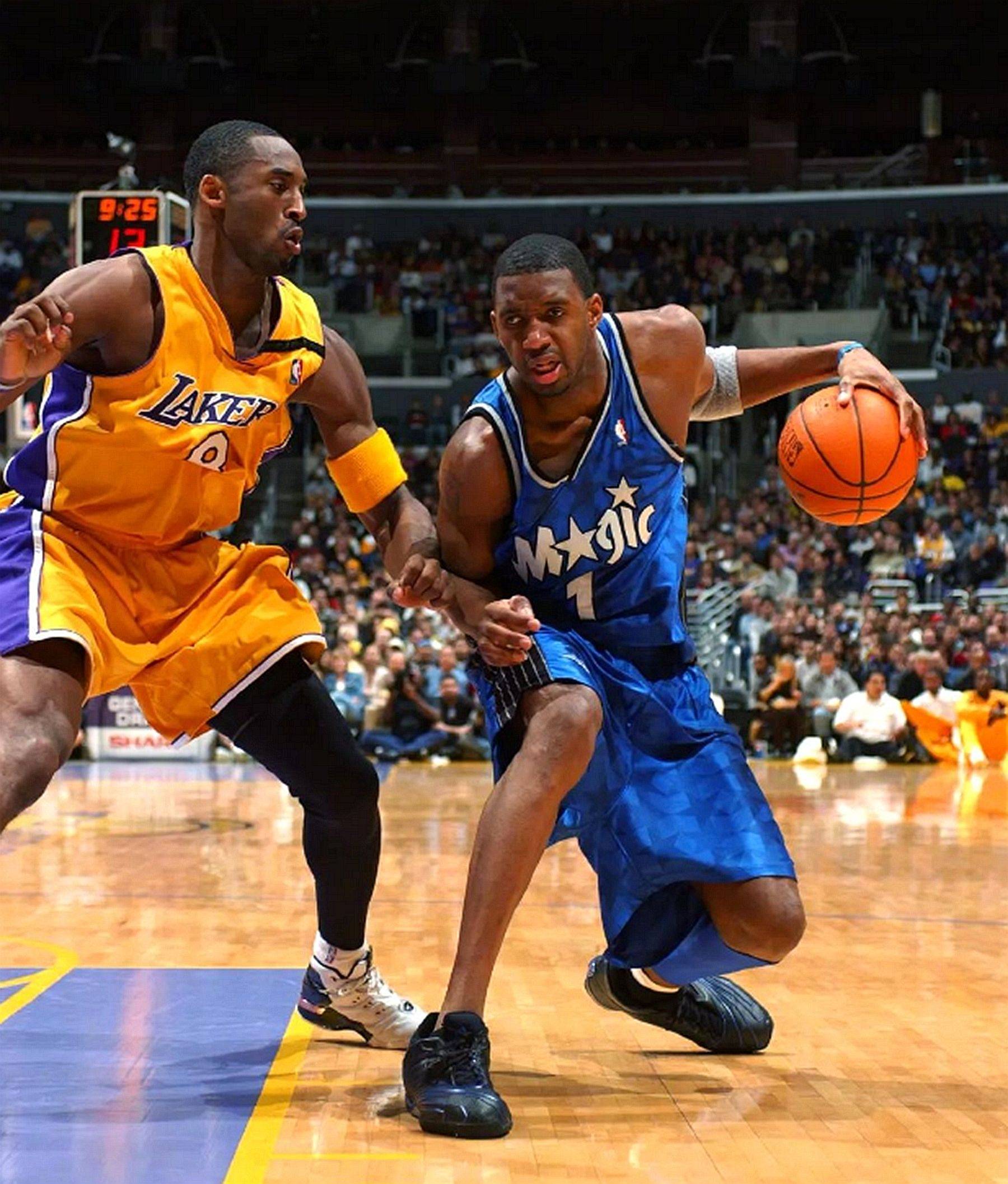 火爆比赛瞬间回顾,球员状态亮眼 火爆比赛瞬间回顾,球员状态亮眼