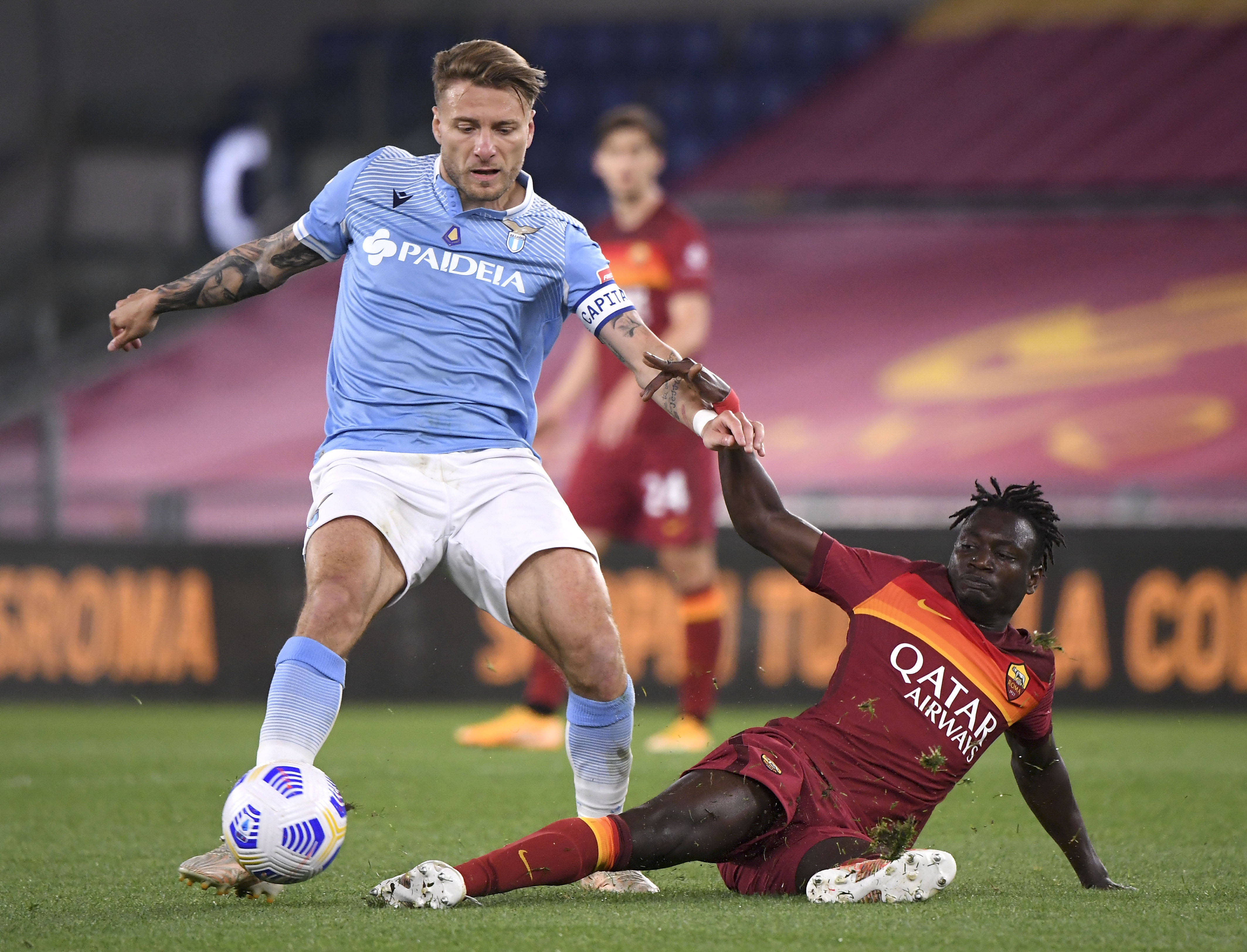 阿贾克斯展现实力,大胜对手取得胜利 阿贾克斯展现实力,大胜对手取得胜利