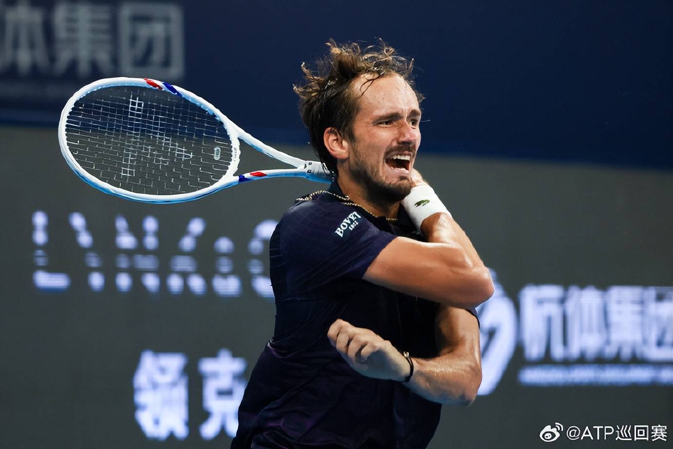 日本网球队横扫美国网球队,梅德韦杰夫绝境逆转的简单介绍 日本网球队横扫美国网球队,梅德韦杰夫绝境逆转的简单介绍