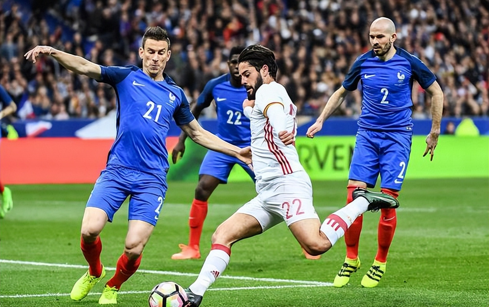 丹麦完胜法国，C罗统治全场